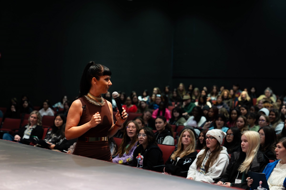 AAUW STEM keynote speaker Amber Jazairi