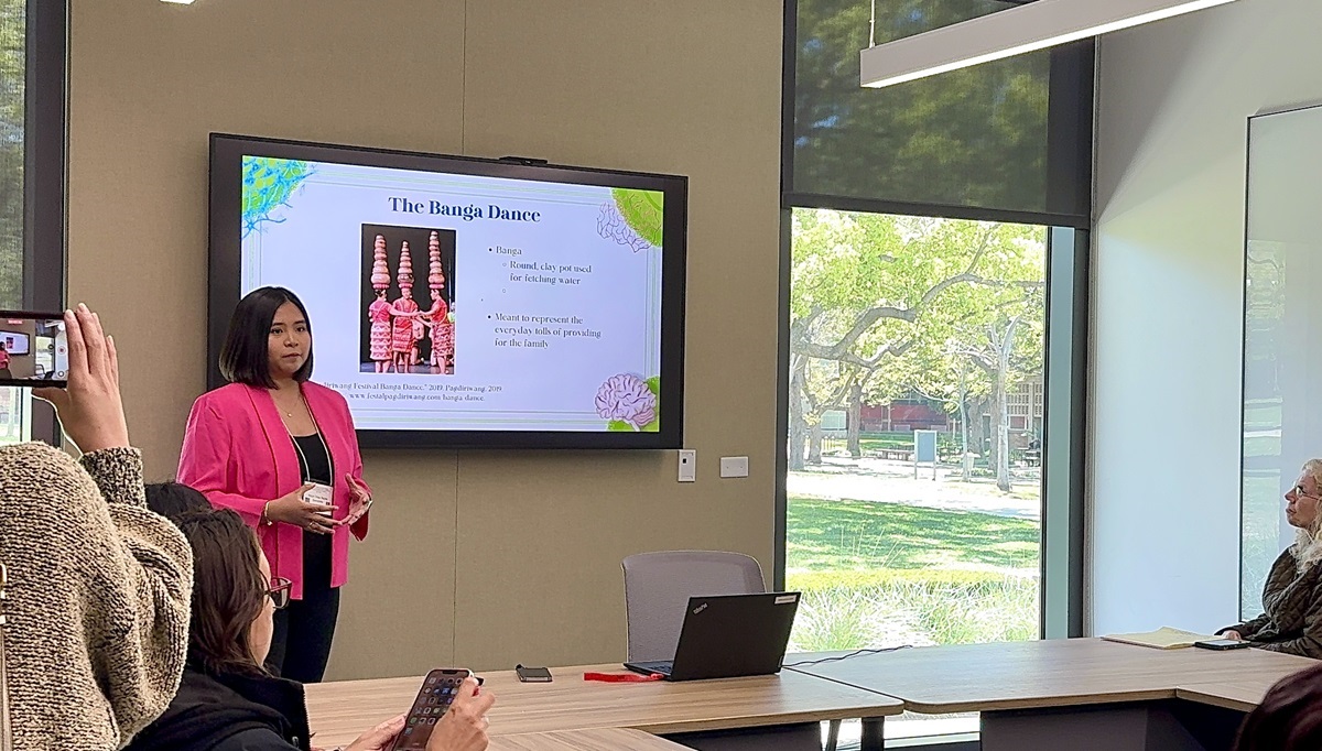 Chloe Geronimo presenting at conference