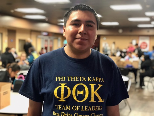 Honors Student Earns PTK Distinguished Chapter Officer Award
