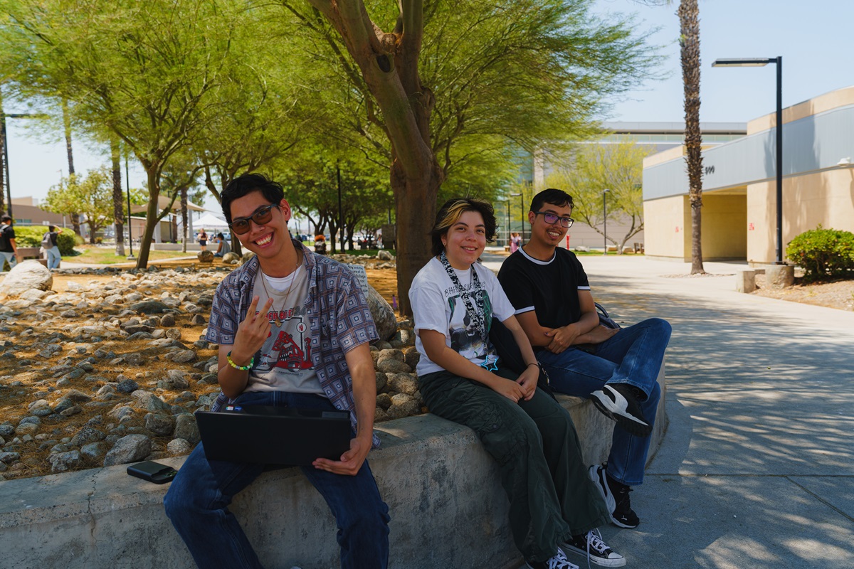 students at MVC