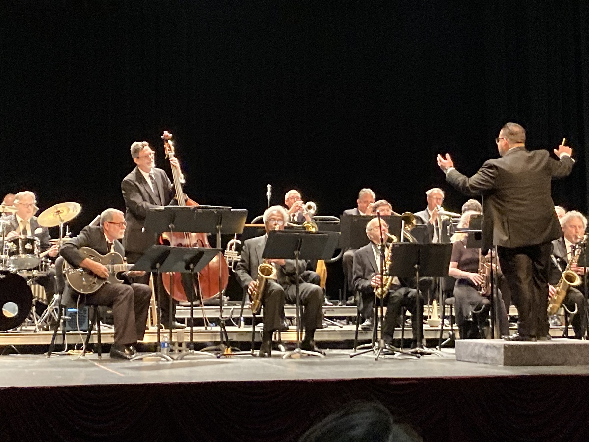 Golden Eagles Jazz Band on stage at MSJC