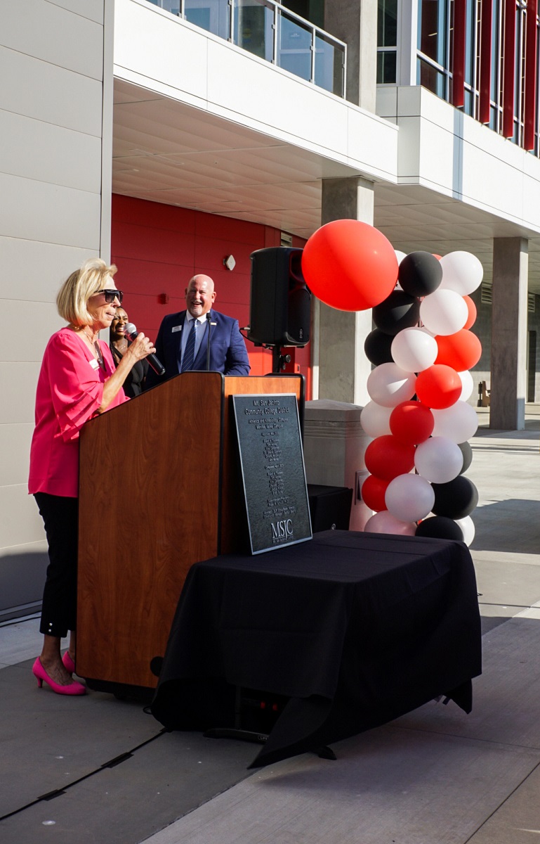 MSJC Board of Trustees member Vicki Carpenter