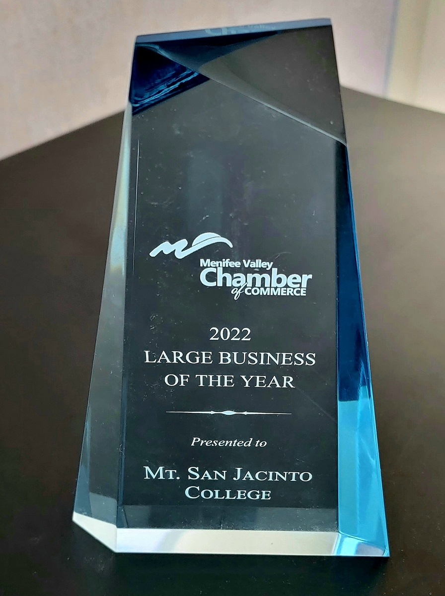 Menifee Valley Chamber Award
