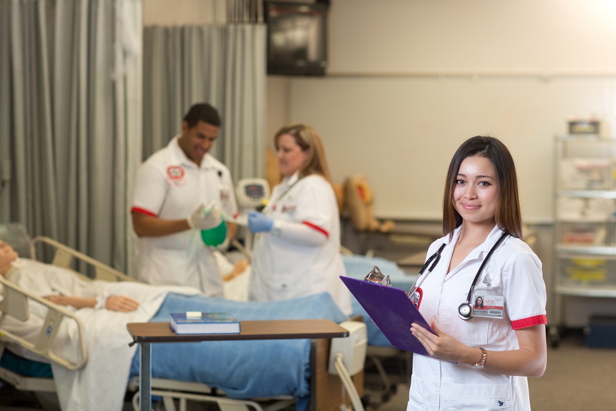 MSJC nursing students in clinic setting