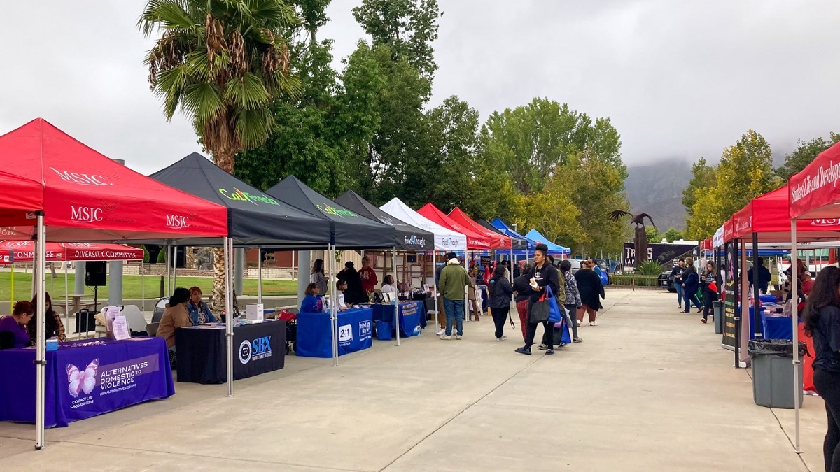 vendors at the MSJC Eagles Landing Community Resource Fair